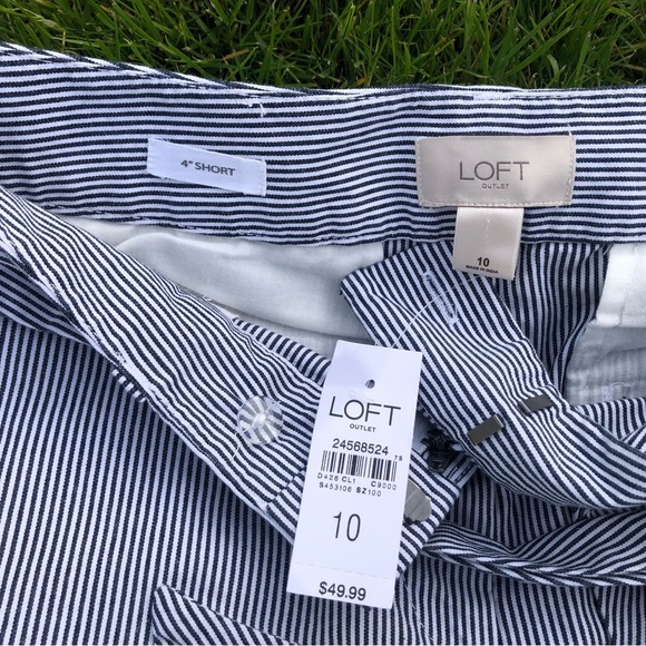LOFT Outlet Blue and White Striped 4” Chino Shorts with Tie Belt Size 10 Cotton - Picture 3 of 4